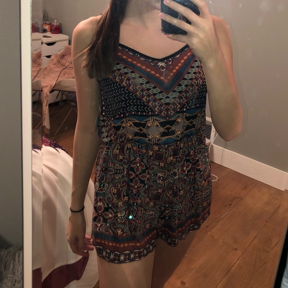 Jumper - Picture 2 of 3